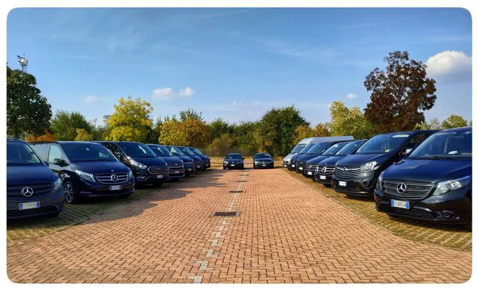 AUTO/MINIVAN NCC